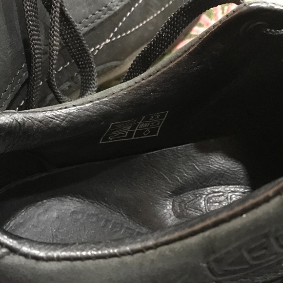 KEEN leather waterproof shoes black hiking - Picture 5 of 6